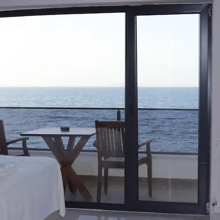 The Lavıngton Beach Otel Çınarcık