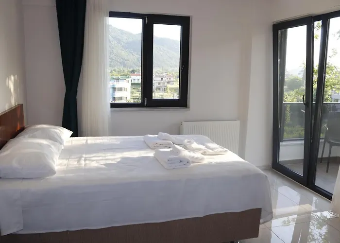 Hotel The Lavington Beach